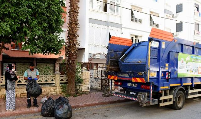 Çevreci Komşu Kart bin 162 ağacı kurtardı