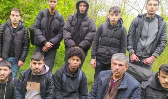 Edirne’de 33 göçmen ve bir organizatör yakalandı