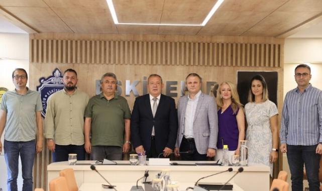 Eskişehir çiftçisine büyükşehir desteği