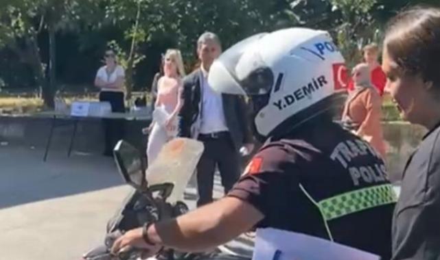 Gemlik İlçe Emniyet Müdürlüğü’nden sınava yetişemeyen öğrenciye destek