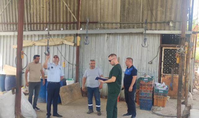 İzmir’de bayram öncesi satış, kesim yerleri ve yol denetimleri tam gaz