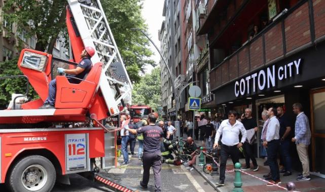 İzmit Belediyesi yangında vatandaşları yalnız bırakmadı