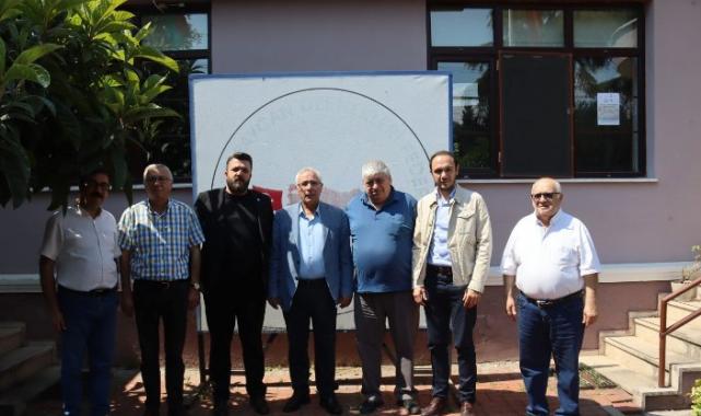 İzmit’te Azerbaycan’ın Bağımsızlık Günü’nü kutlandı