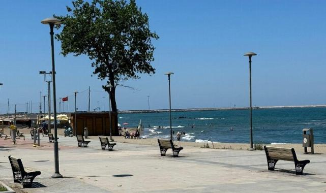 Karasu sahil şeridinde işlem başladı