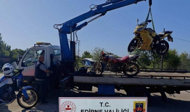 Keşan’da motosiklet sürücülerine trafik jandarma’dan uyarı!