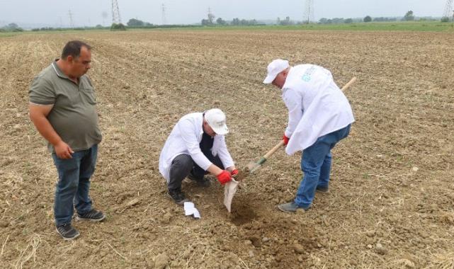 Kocaeli’de çiftçilere ücretsiz toprak analizi