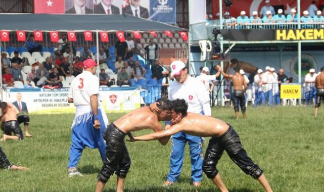 Kocaeli’de yiğitler er meydanına çıkıyor