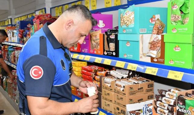 Manisa Büyükşehir’den marketlere sıkı denetim