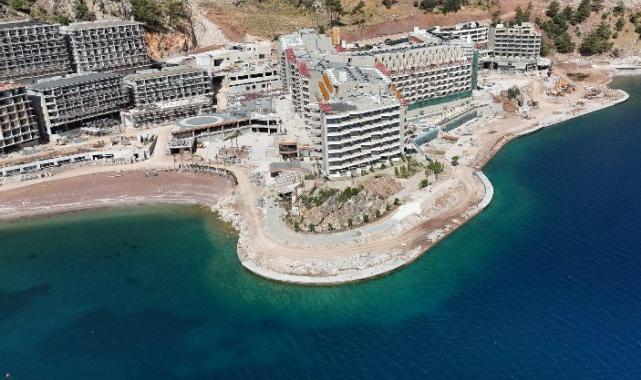 Marmaris Belediyesinden ruhsatsız dev projeye darbe