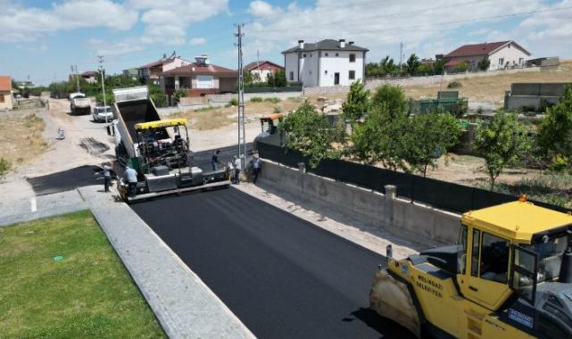 Melikgazi’ye kazandırılan yeni yollar vatandaşlara konfor sağlıyor