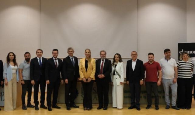 Sanayiciler güvenli gelecek için toplandı