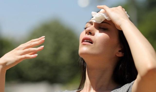 Sıcak çarpması aşırı kilolu ve zayıfları daha çok etkiliyor