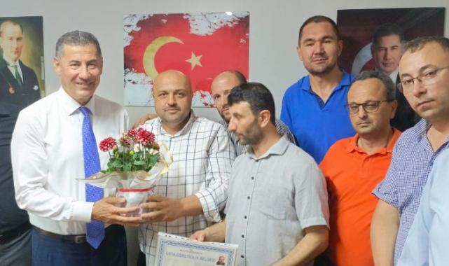 Sinan Oğan, çırak ve stajyerlerin taleplerini dinledi