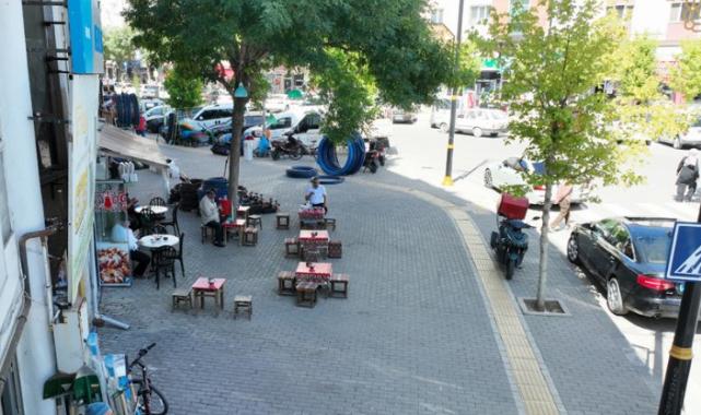 Sivas’ta kaldırım işgaline geçit yok