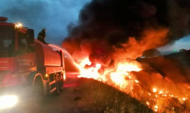 Uyarı Manisa’dan geldi… Anız yangınlarına dikkat!