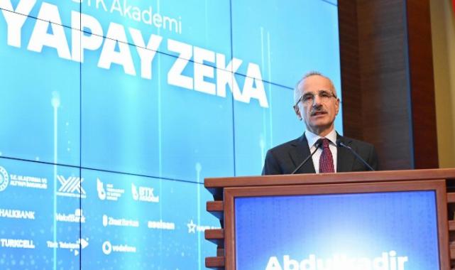 Yapay zekâ artık ders!