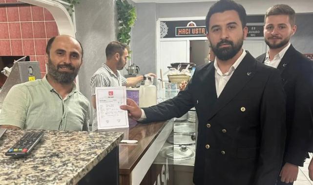 Yeniden Refahlı gençlerden Gölcük’te esnaf ziyareti