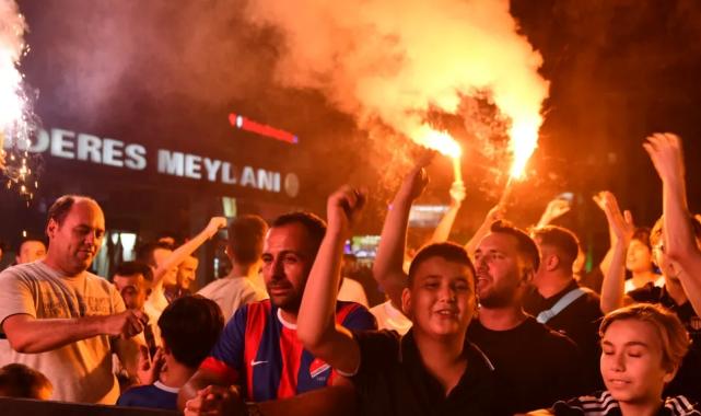 1923 Mustafakemalpaşa Spor’un altın çağı başlıyor