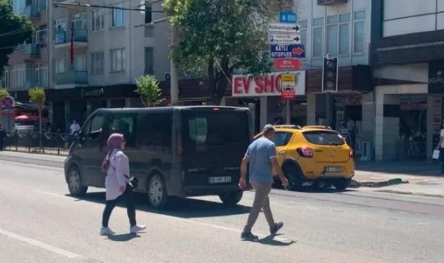 Alt geçitten geçmek yerine tehlikeye atlıyorlar