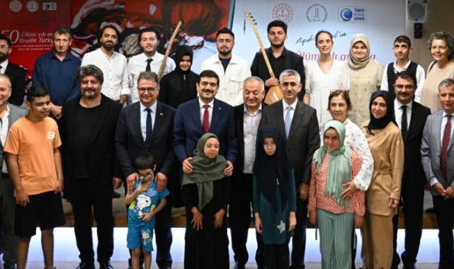 Aşık Veysel anısına Braille türkü kitabı