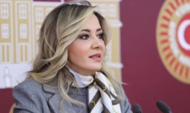 Aylin Cesur da İYİ Parti’den istifa etti