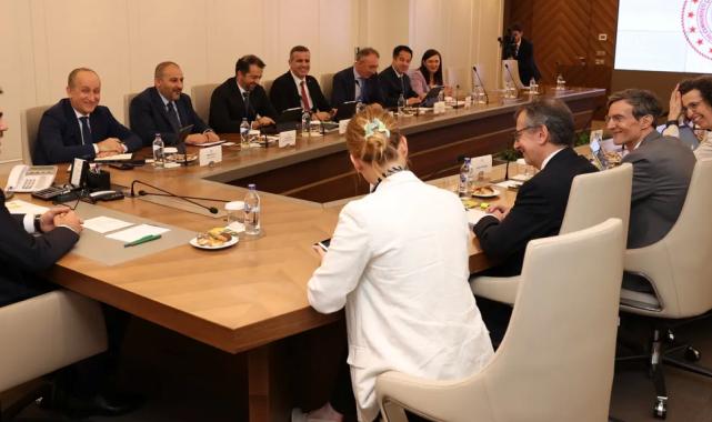 Bakan Kurum EBRD heyetini ağırladı