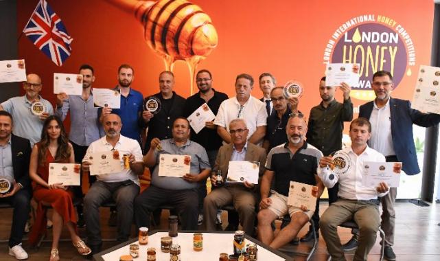 Balıkesir Balı Avrupa’yı salladı