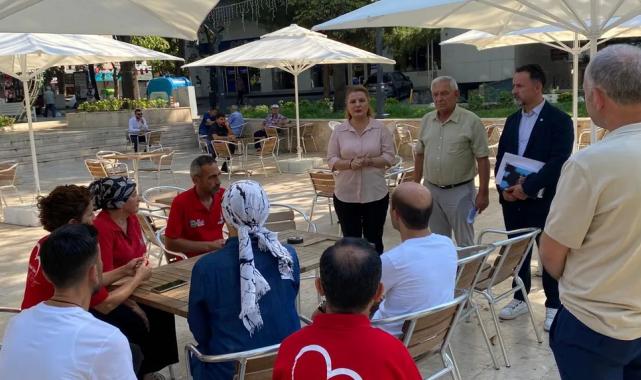 Başkan Hürriyet, Gülümse Kafe personeliyle bir araya geldi