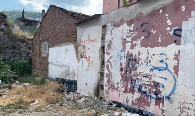 Bursa Pınarbaşı Mahallesindeki eski evler dikkat çekiyor