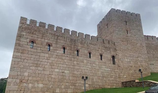 Bursa Zindan Kapı Müzesi, turistlerin ilgi odağı olmaya devam ediyor