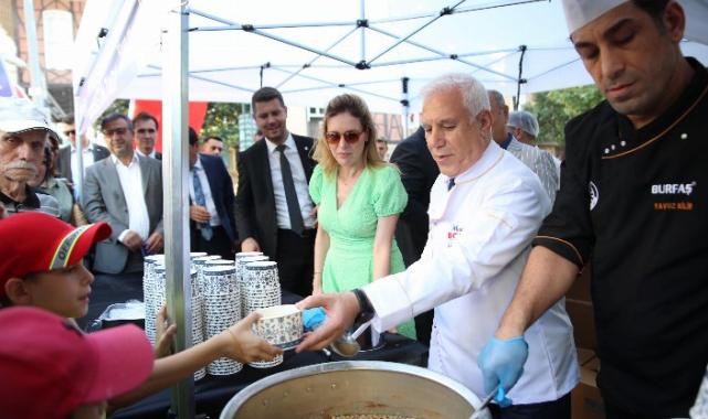 Bursa’da aşure kazanları birlik ve beraberlik için kaynadı