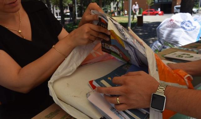 Bursa’da emektar kitaplar değerlendiriliyor