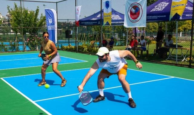 Bursa’nın ilk Pickleball Turnuvası gerçekleşti