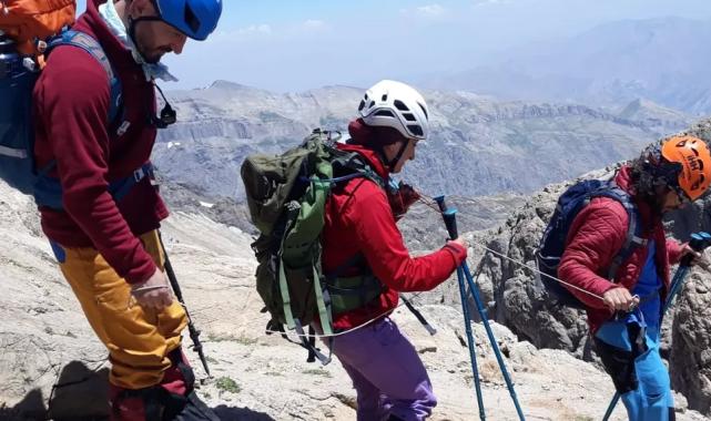 Cilo Reşko Dağı zirve tırmanışı başarı ile tamamlandı