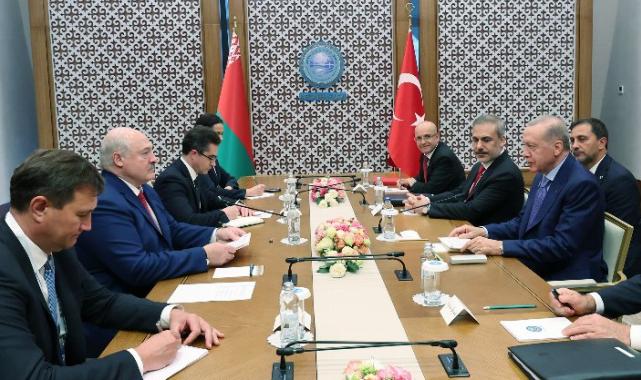 Cumhurbaşkanı Erdoğan, Lukaşenko ile buluştu