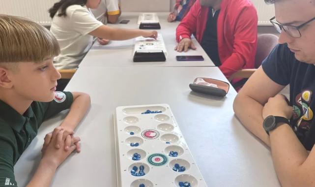 Enis Engin: Hayallerinin peşinden koş