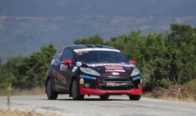 Gemlik Şahintepe’de rüzgârla yarıştılar