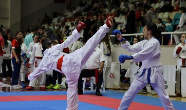 Gemlik’te karate şöleni