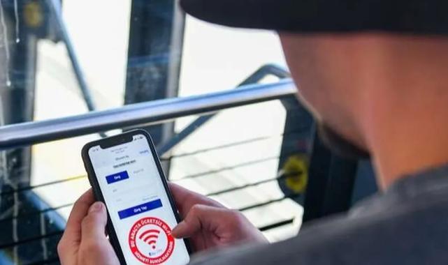 Haberi olmadan hesabından 275 bin TL çekildi!