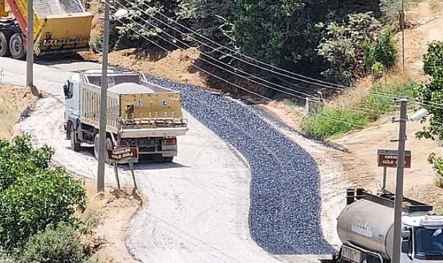 İzmir Büyükşehir 3 ayda 40 kilometrelik köy yolunu yeniledi