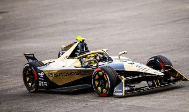 Jean-Érıc Vergne, Formula E’de yeni pole pozisyonunda rekor kırdı