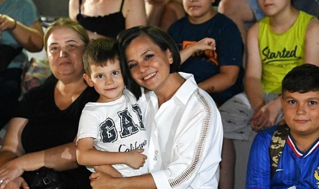 Karabağlar’da yenilenen ‘Karafatma Parkı Sosyal Tesisleri’ kapılarını açtı