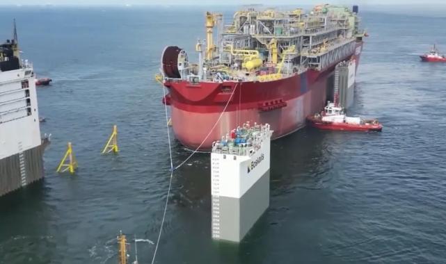 Karadeniz’de görev alacak dev tesis… Doğal gaz denizde işlenecek…