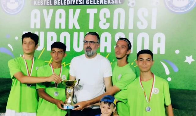 Kestel’de ayak tenisi coşkusu