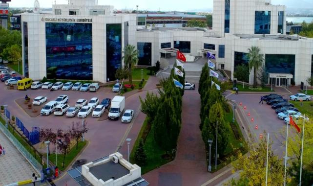 Kocaeli Büyükşehir’de görev değişimi