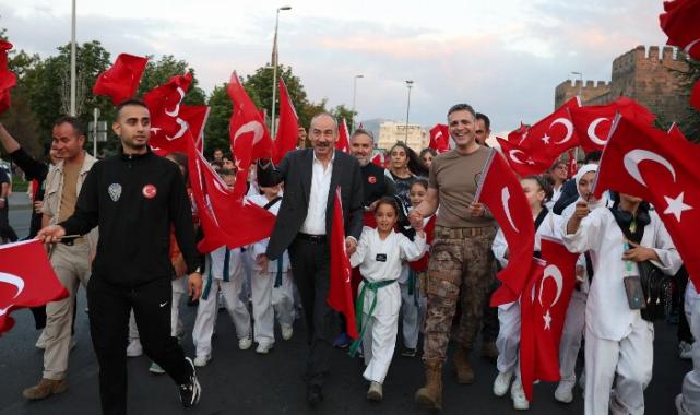 KTO, KAYSO ve KTB, 15 Temmuz Milletin Zaferi’nde meydanda nöbetteydi
