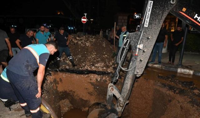 Manisa’da ekipler gece boyunca çalışarak arızayı giderdi