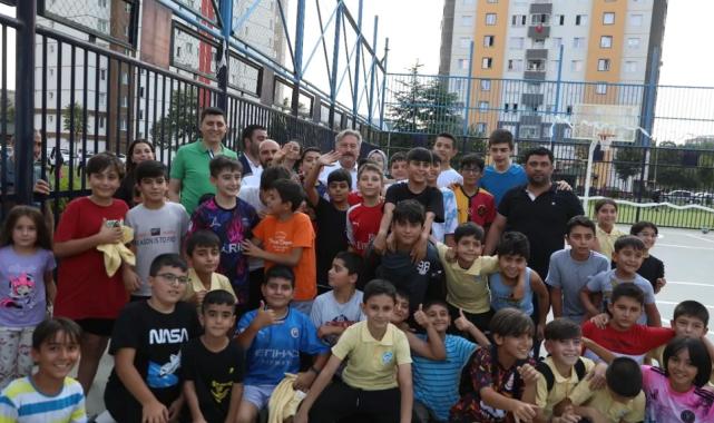 Mobil başkan durak durak gezmeye devam ediyor