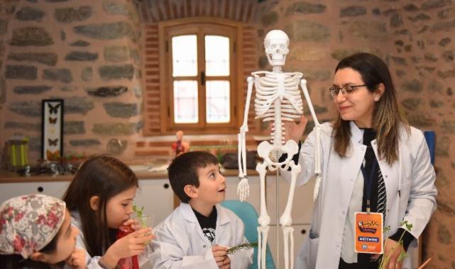 Molla Yegân Çocuk Üniversitesi’nde eğitim zamanı