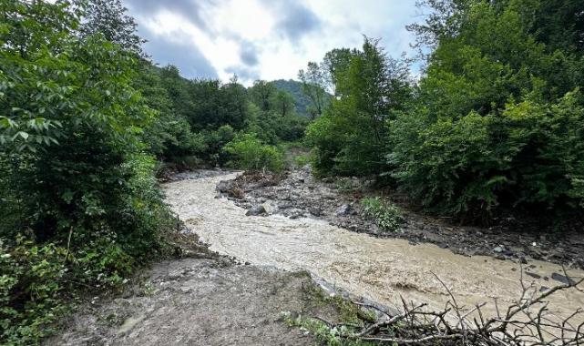 Ordu’da üç ilçeyi sel vurdu: 1 ölü